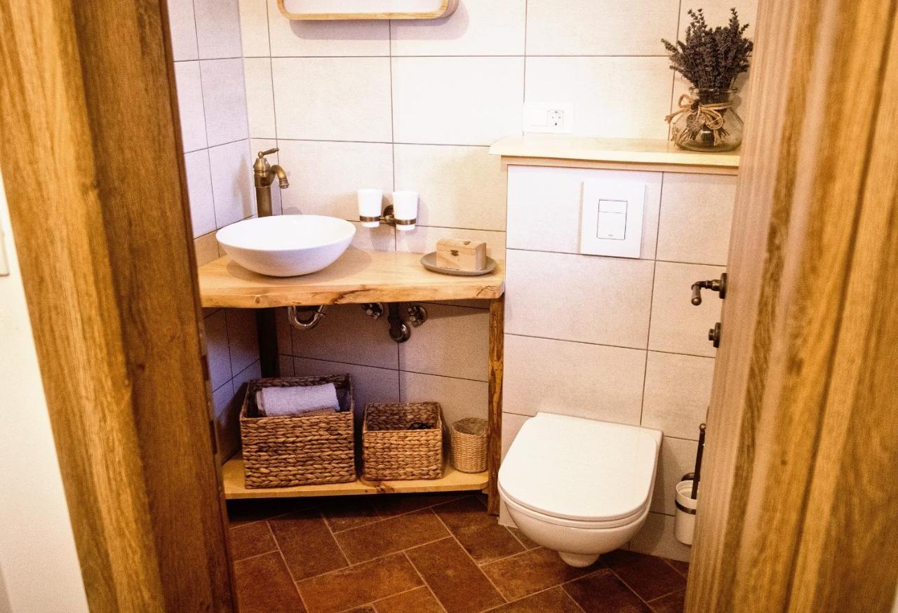 Vineyard Cottage Podrzaj Otočec Екстериор снимка