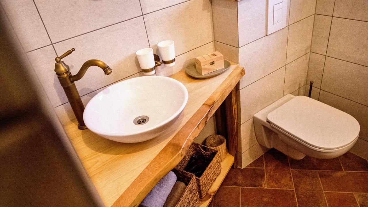 Vineyard Cottage Podrzaj Otočec Екстериор снимка
